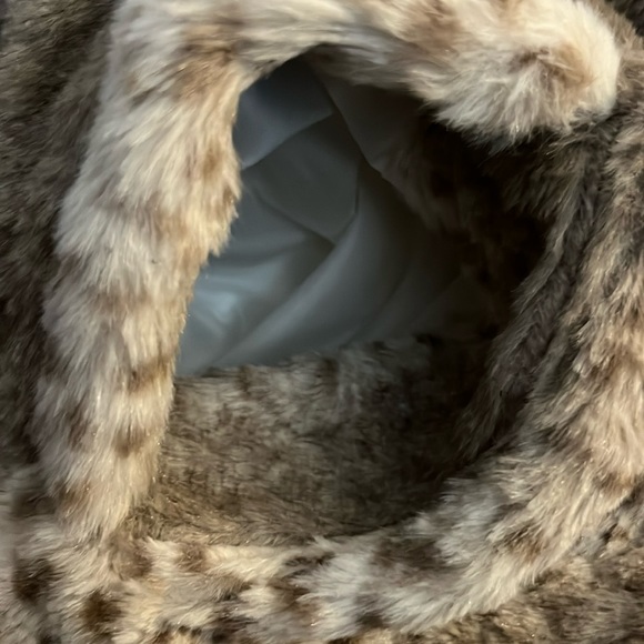 TEEZHER - Women’s Vest - Size 1x - Picture 3 of 7